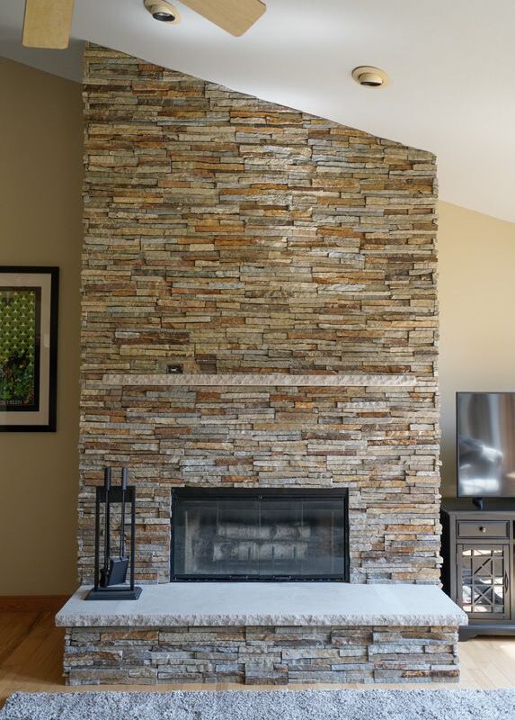 Silver Ledgestone-Panel